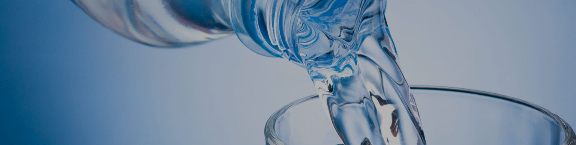 霈雨露純凈水品牌宣傳網(wǎng)站|一網(wǎng)天行-網(wǎng)站建設(shè)小程序APP系統(tǒng)軟件開(kāi)發(fā)公司